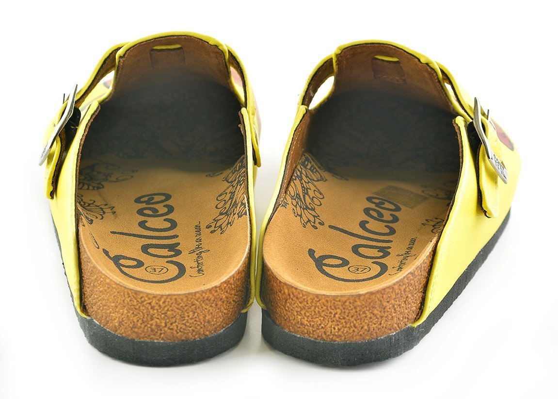 Yellow Dachshund Clogs WCAL346 (737670234208)